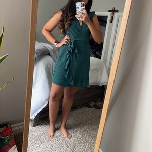 Monteau Los Angeles green polka dot dress